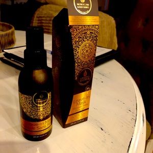 Moroccan Gold series Leave in mask